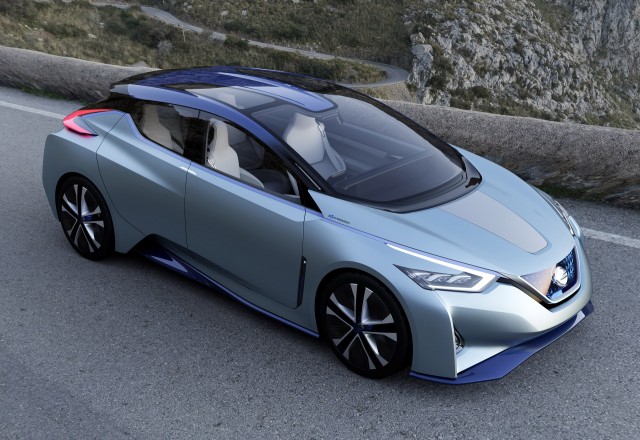 Renault-Nissan выпустит более 10 беспилотных моделей в ближайшие четыре года