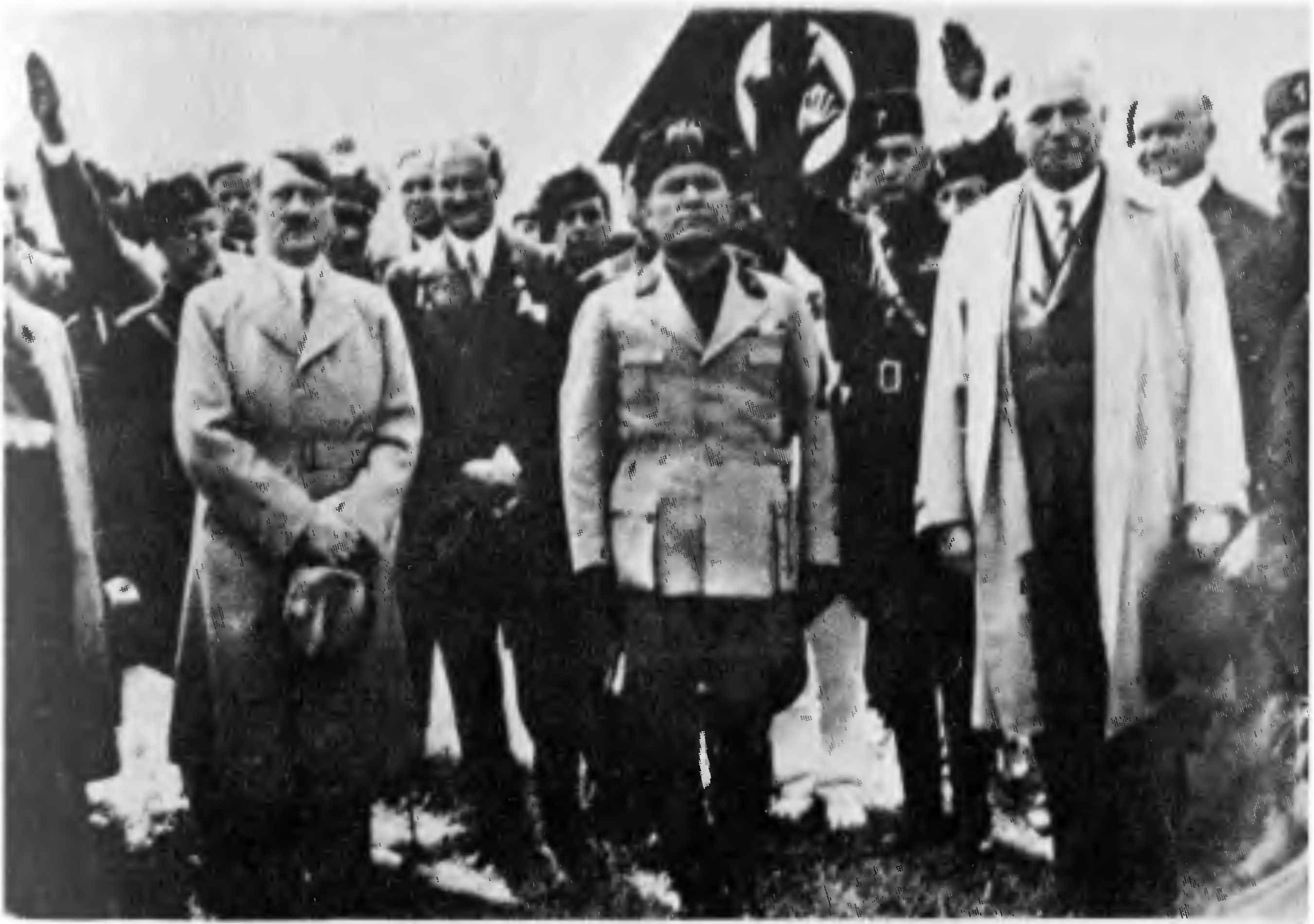 Ф. Сувич, А. Гитлер, Б. Муссолини, К. фон Нойрат. Венеция, 14 июня 1934 г.