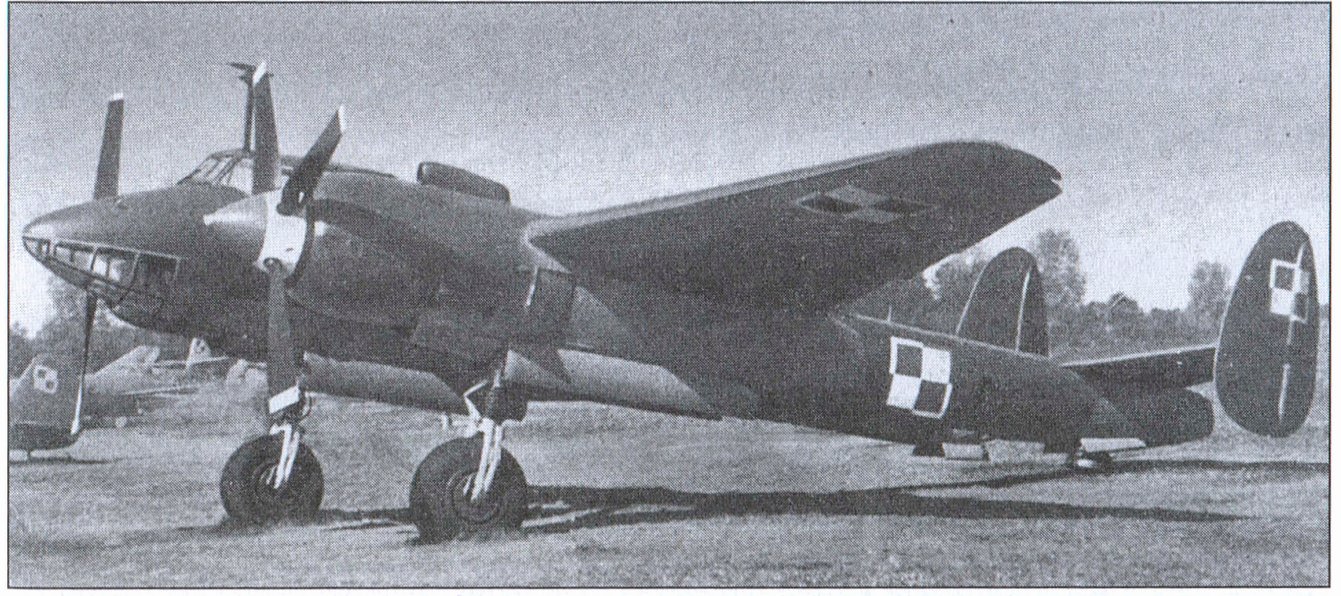 Бомбардировщик Ту-2, переданный Советским Союзом Войску польскому